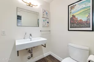 925 E Waltann Ln, Phoenix, AZ 85022 - Photo 26