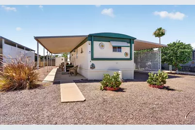 747 E Germann Road #4, San Tan Valley, AZ 85140 - Photo 2