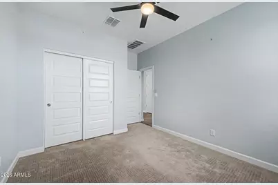 15896 W Desert Hollow Drive, Surprise, AZ 85387 - Photo 32