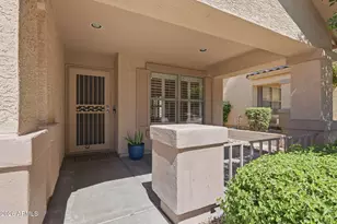 20934 N 37th Way, Phoenix, AZ 85050 - Photo 2