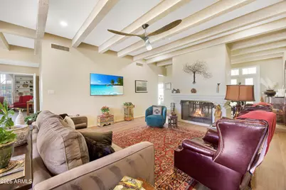 5332 N Questa Tierra Drive, Phoenix, AZ 85012 - Photo 2
