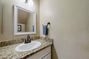 7633 W Pershing Ave, Peoria, AZ 85381 - Photo 20