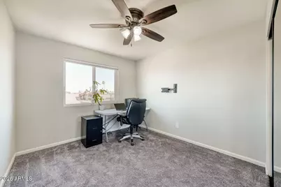 7633 W Pershing Avenue, Peoria, AZ 85381 - Photo 6