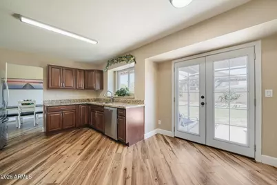 7633 W Pershing Avenue, Peoria, AZ 85381 - Photo 10