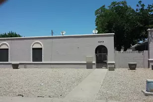 4940 E Holly St, Phoenix, AZ 85008 - Photo 2