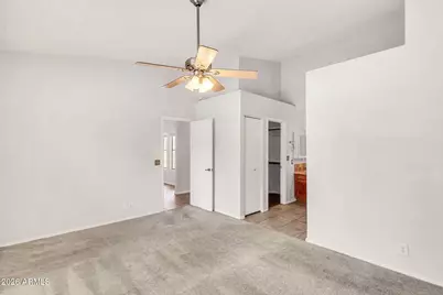 962 E Vaughn Avenue, Gilbert, AZ 85234 - Photo 16
