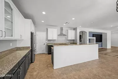 14350 W Cholla Street, Surprise, AZ 85379 - Photo 18