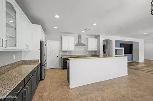 14350 W Cholla St, Surprise, AZ 85379 - Photo 18