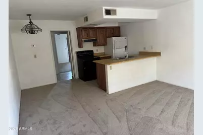 461 W Holmes Avenue #331, Mesa, AZ 85210 - Photo 2