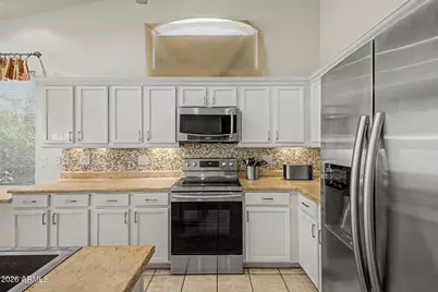 1427 W South Fork Drive, Phoenix, AZ 85045 - Photo 16