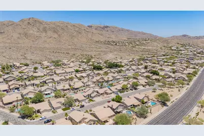 1427 W South Fork Drive, Phoenix, AZ 85045 - Photo 48