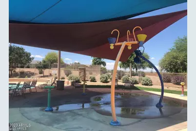 389 S Soledad Lane, Casa Grande, AZ 85194 - Photo 4