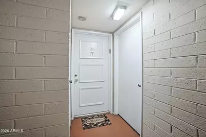 500 W Clarendon Avenue #D6, Phoenix, AZ 85013 - Photo 6