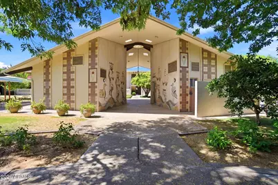 500 W Clarendon Avenue #D6, Phoenix, AZ 85013 - Photo 1
