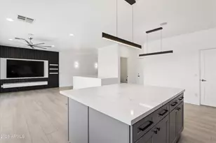 10011 N 1st Ave, Phoenix, AZ 85021 - Photo 14
