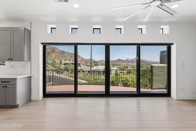 10011 N 1st Avenue, Phoenix, AZ 85021 - Photo 8