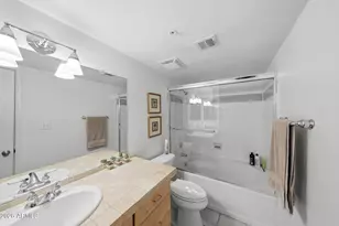 11333 N 92nd St, Scottsdale, AZ 85260 - Photo 8