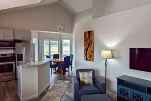 8105 E Mercury Dr, Flagstaff, AZ 86004 - Photo 52