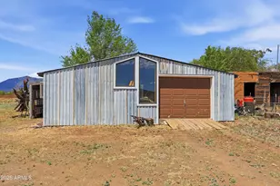8105 E Mercury Dr, Flagstaff, AZ 86004 - Photo 32
