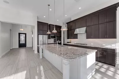 23110 N 76th Lane, Peoria, AZ 85383 - Photo 8