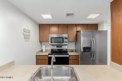 3033 E Devonshire Avenue #3029, Phoenix, AZ 85016 - Photo 10