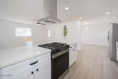 4653 E Almeria Road, Phoenix, AZ 85008 - Photo 6