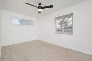 4653 E Almeria Rd, Phoenix, AZ 85008 - Photo 24