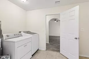 735 E South Mountain Ave, Phoenix, AZ 85042 - Photo 32