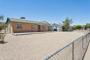 735 E South Mountain Ave, Phoenix, AZ 85042 - Photo 4