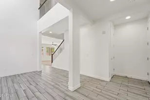 13627 S 45th St, Phoenix, AZ 85044 - Photo 6