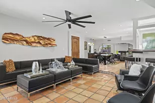 4002 E Alan Ln, Phoenix, AZ 85028 - Photo 8
