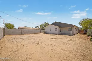 1110 E Pierce St, Phoenix, AZ 85006 - Photo 10