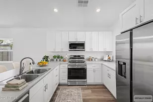 1110 E Pierce St, Phoenix, AZ 85006 - Photo 4