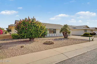9839 W Royal Oak Road, Sun City, AZ 85351 - Photo 6
