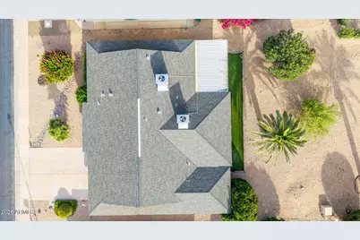 9839 W Royal Oak Road, Sun City, AZ 85351 - Photo 34