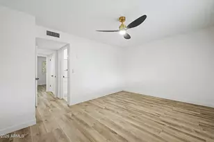 9839 W Royal Oak Rd, Sun City, AZ 85351 - Photo 16