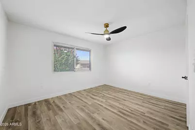 9839 W Royal Oak Road, Sun City, AZ 85351 - Photo 20