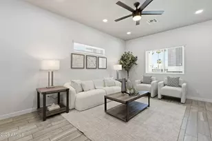 2727 E Thomas Rd, Phoenix, AZ 85016 - Photo 8