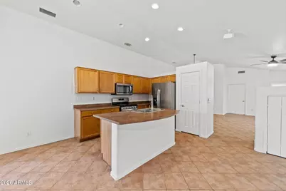 17534 W Coyote Trail Drive, Goodyear, AZ 85338 - Photo 12