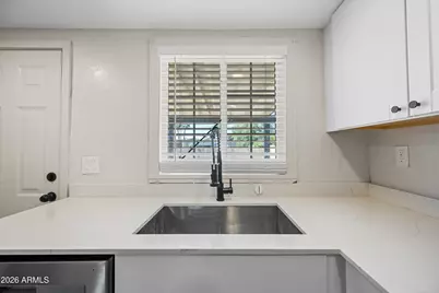 750 W 1st Place, Mesa, AZ 85201 - Photo 10