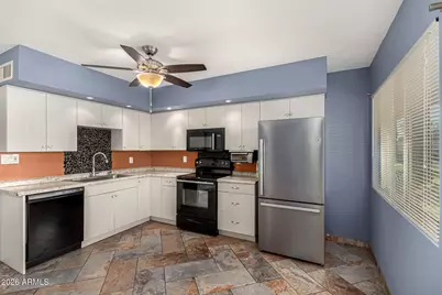 1441 E Maryland Avenue #5, Phoenix, AZ 85014 - Photo 2