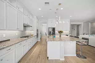 10369 W Rowel Rd, Peoria, AZ 85383 - Photo 12
