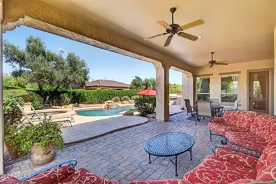 12856 W Black Hill Road, Peoria, AZ 85383 - Photo 2