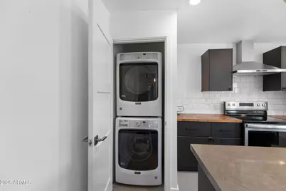 934A W Parkway Boulevard, Tempe, AZ 85281 - Photo 8