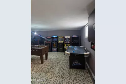 6310 N 46 Avenue N, Glendale, AZ 85301 - Photo 10