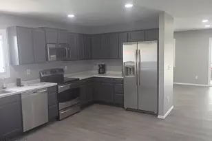 6310 N 46th Ave, Glendale, AZ 85301 - Photo 16