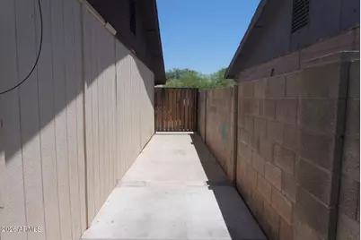 6826 W Pierson Street, Phoenix, AZ 85033 - Photo 40