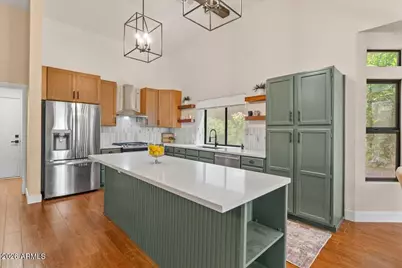 9039 W Utopia Road, Peoria, AZ 85382 - Photo 2