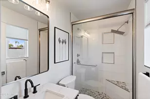 8125 E Palm Ln, Scottsdale, AZ 85257 - Photo 28