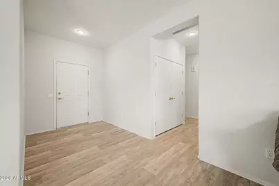 16203 W Desert Canyon Drive, Surprise, AZ 85374 - Photo 8